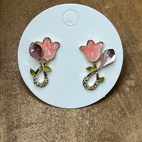 14 K Gold Plated Tulip Earrings-NWT - Picture 3 of 4